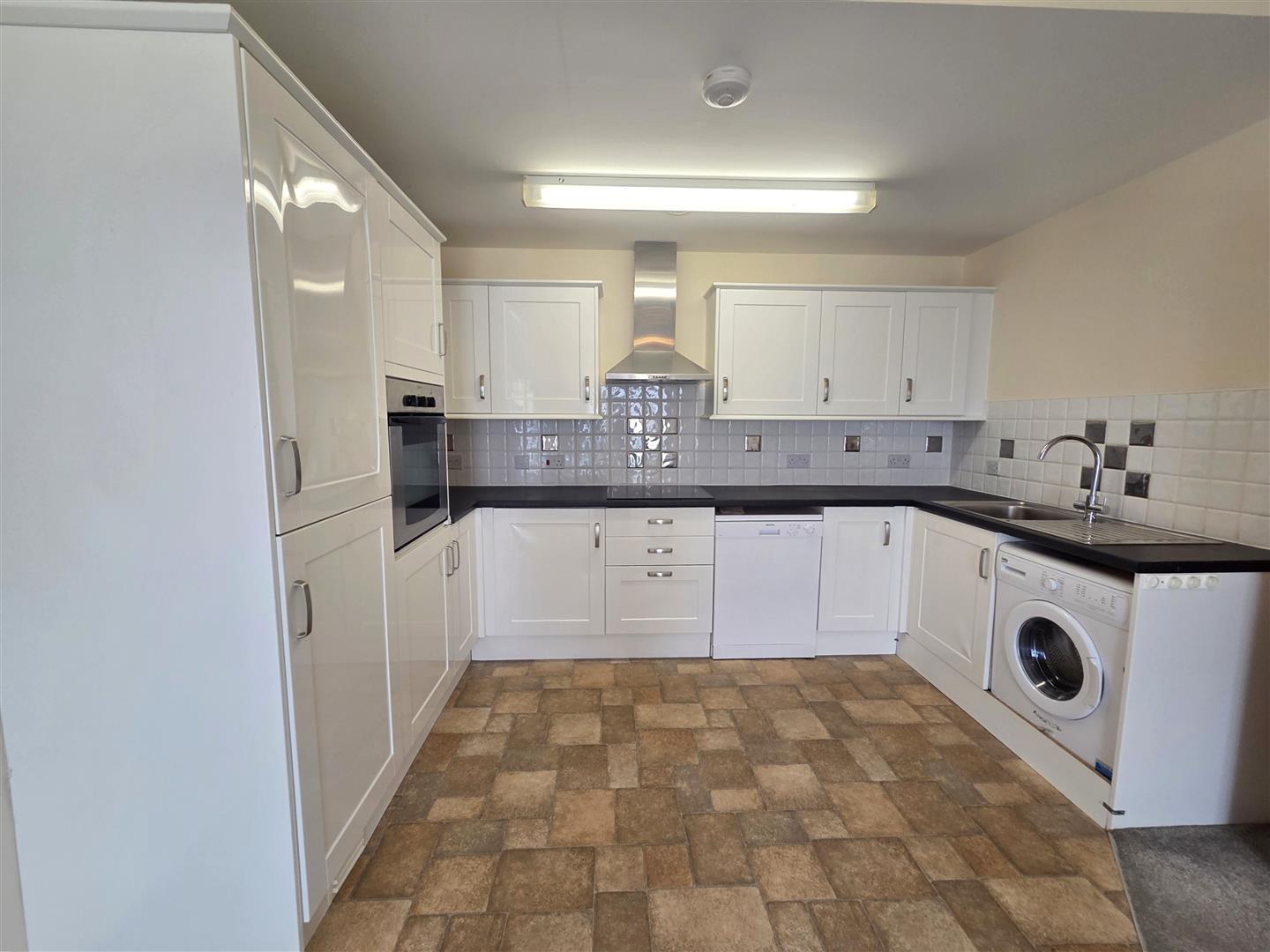 Mariners Court, Lamberts Road Marina, Swansea, SA1 8QS